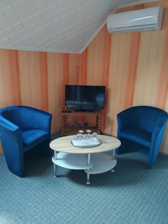 Ibolya Apartman Apartment Badacsony Bagian luar foto